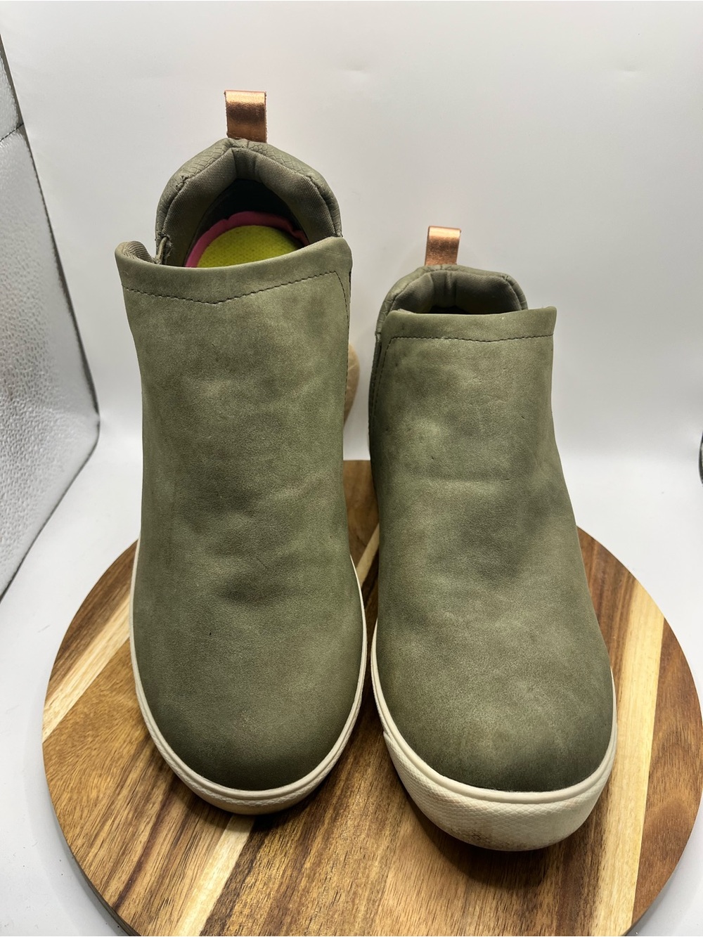 Ryka Lifestyle Vera Olive Army Green Wedge Sneaker Bootie Shoe Sz. 9W